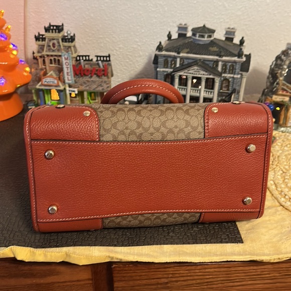 Coach Millie Satchel - Picture 10 of 11